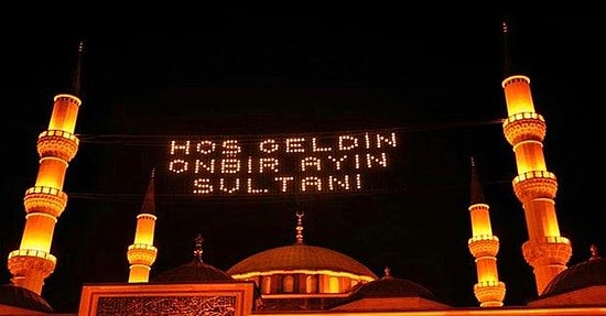İzmir İmsakiye 2022: İzmir'de İlk Sahur Ne Zaman, İftar Saat Kaçta? İşte İzmir Ramazan İmsakiyesi...
