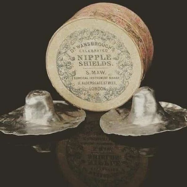 11. Знаменитые щитки для сосков доктора Уонсбро, конец 19 века.