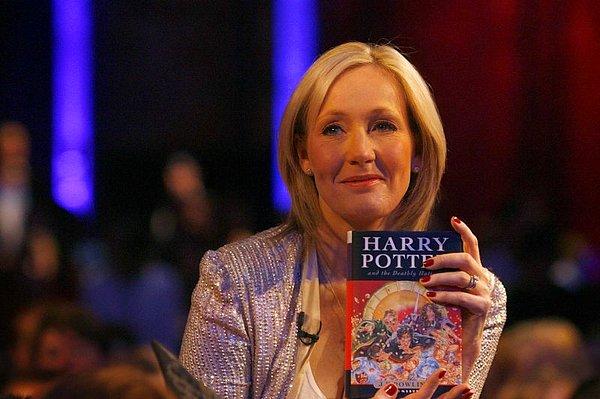 Rowling neden transfobik olmakla suçlanmıştı?