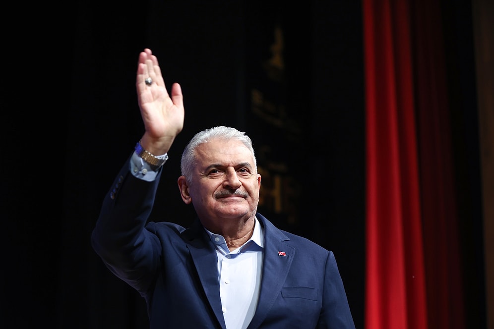 Binali Yıldırım'dan Çiftçilere: 'Deliler Gibi Ekin, Dağı Taşı Ekin'