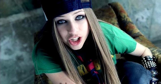 Bir Dönemin Efsanevi İsmi Avril Lavigne ve Unutulmaz 13 Şarkısı