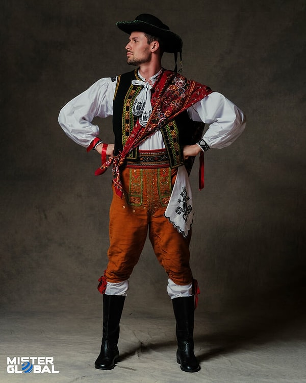 13. Чешская Республика