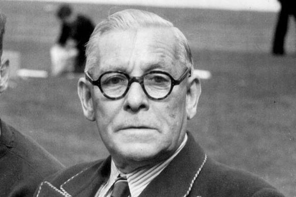 2. Bill Struth