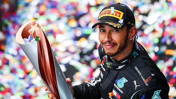 1. Lewis Hamilton - 103 yarış