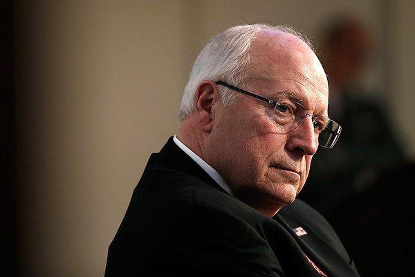 Gerçek hayatta Dick Cheney