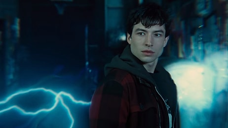 Amerikalı Oyuncu Ezra Miller Tacizden Tutuklandı! İşte Ezra Miller'ın Hawaii Macerası...