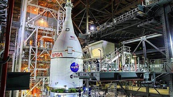Ancak görev bu kadarla da bitmeyecek. Zira ABD’li havacılık firması Lockheed Martin’in inşa ettiği MAV’ın örnekleri Mars yörüngesine fırlatması gerekiyor.