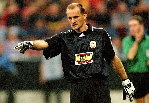 33. Cláudio Taffarel: 1 kez Dünya Kupası, 2 kez Copa Amerika şampiyonu, Brezilya kalesini 101 kez koruyan Taffarel... Galatasaray yabancı kaleciler konusunda hep şanslıydı.