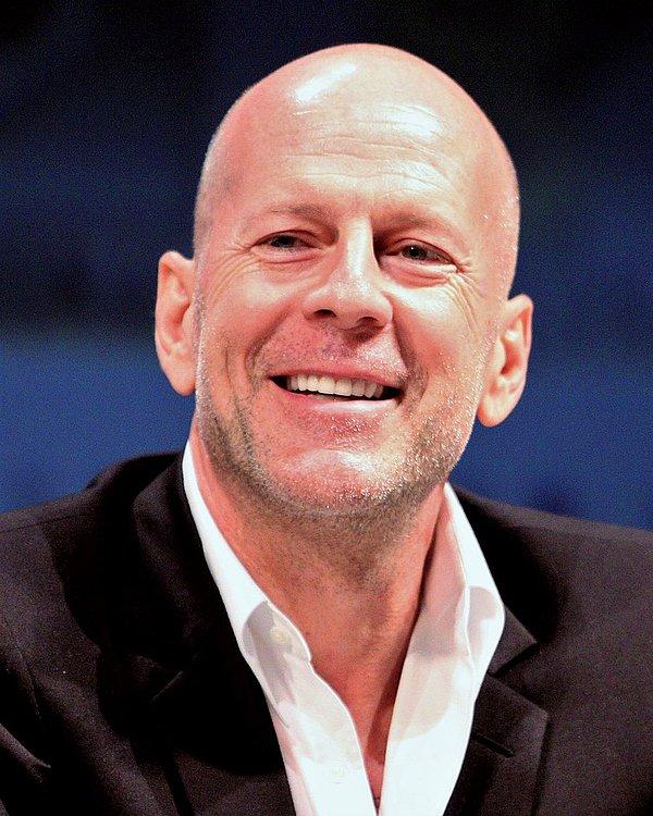 Bruce Willis'e Afazi Teşhisi Kondu: Oyunculuğu Bırakıyor!