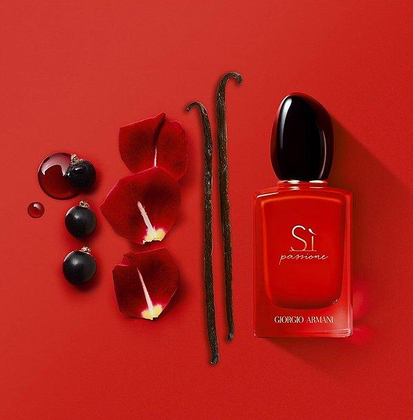 10. Giorgio Armani Si Passione Parfüm