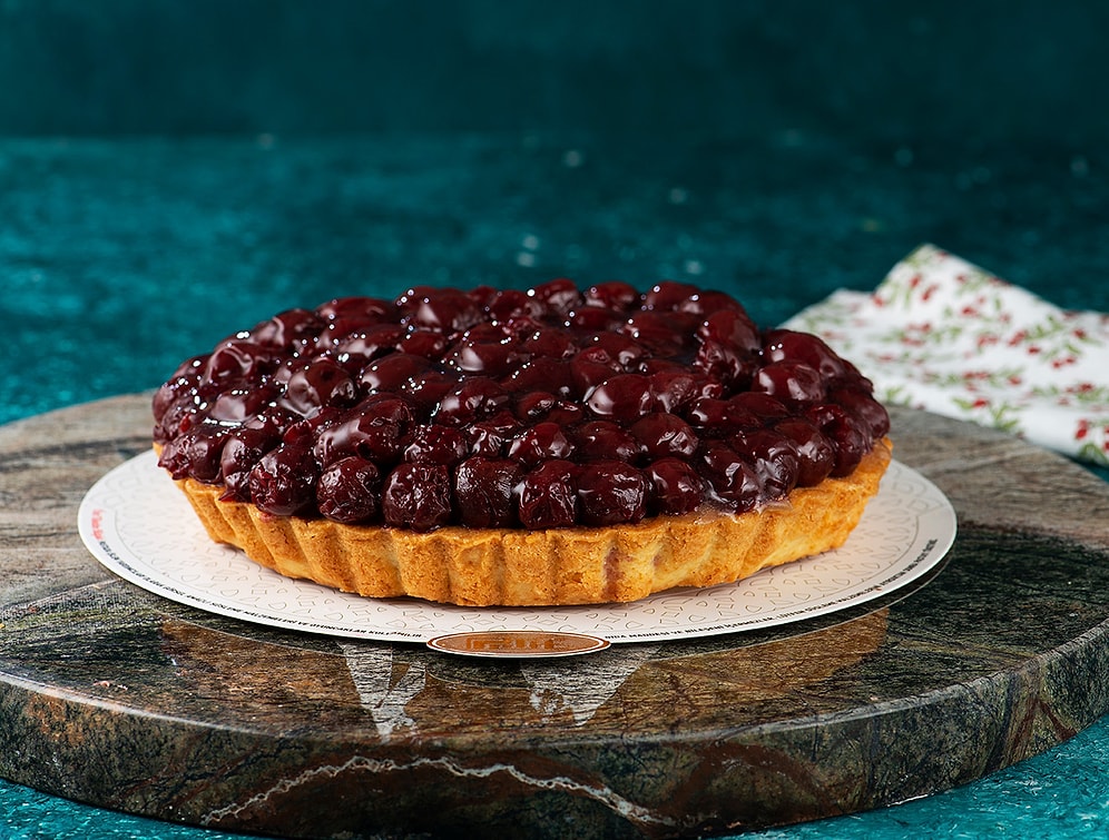 Vişneli Tart Tarifi: Vişneli Tart Nasıl Yapılır?