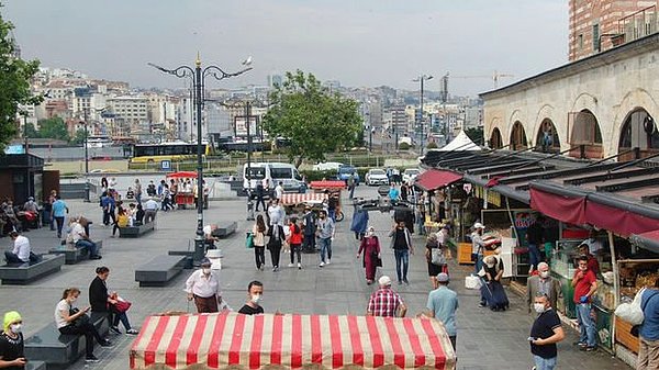 İTO: İstanbul'da Mart'ta perakende fiyatlar aylık %6,29, toptan fiyatlar %7,65 arttı