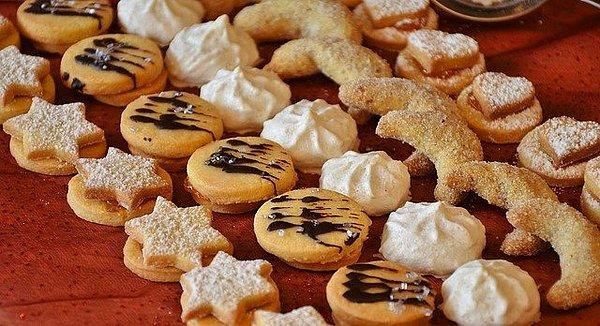 1. Noel'de bisküvi tüketmek (İngiltere)