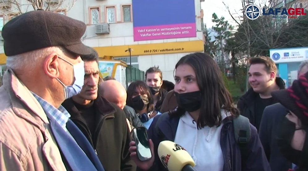 Gencin 'Telefonum Bozuldu, Yeni Telefon Alamıyorum Neden?' Sorusuna 'Hükümet Beceriksiz de Ondan' Diyen Dayı
