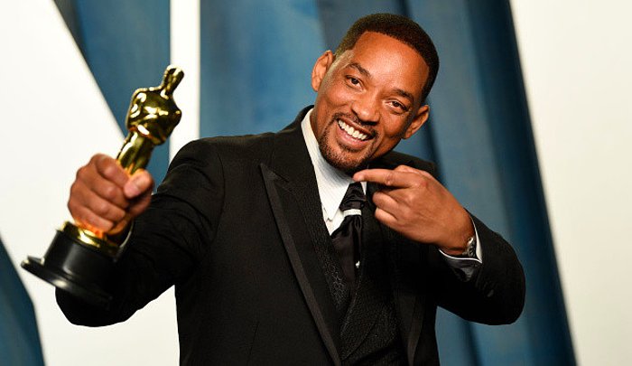 Bu Sefer Darbe Will Smith'e: Netflix, Will Smith'in Başrolünde Oynayacağı Filmi Rafa Kaldırdı!