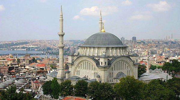 15. Nuruosmaniye Camii - İstanbul