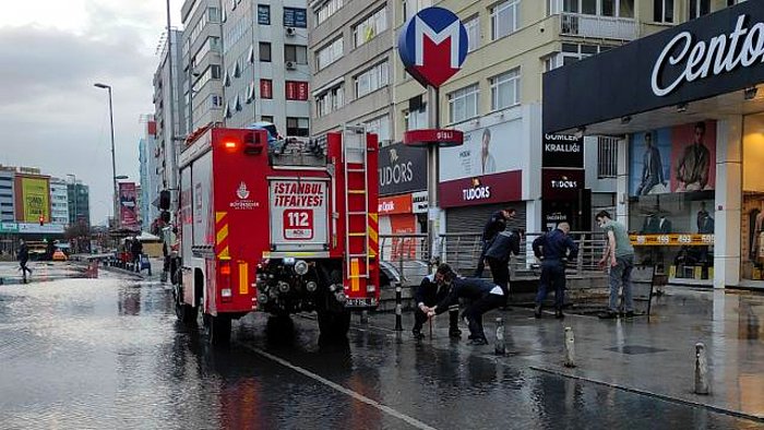 Şişli’de Su Borusu Patladı: Metro İstasyonu Su Doldu