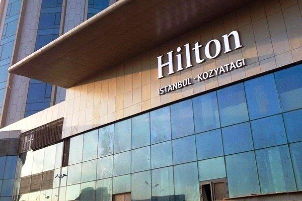 Hilton İstanbul Kozyatağı'nda ise açık büfe menülerin 390, set menülerin ise 300 TL'den başladığı belirtildi.