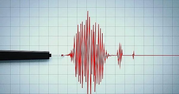 4 Nisan Pazartesi Hangi İllerimizde ve İlçelerimizde, Kaç Büyüklüğünde Deprem Oldu?