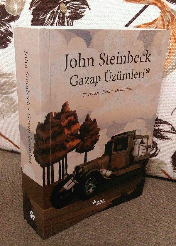 7. Gazap Üzümleri - John Steinbeck