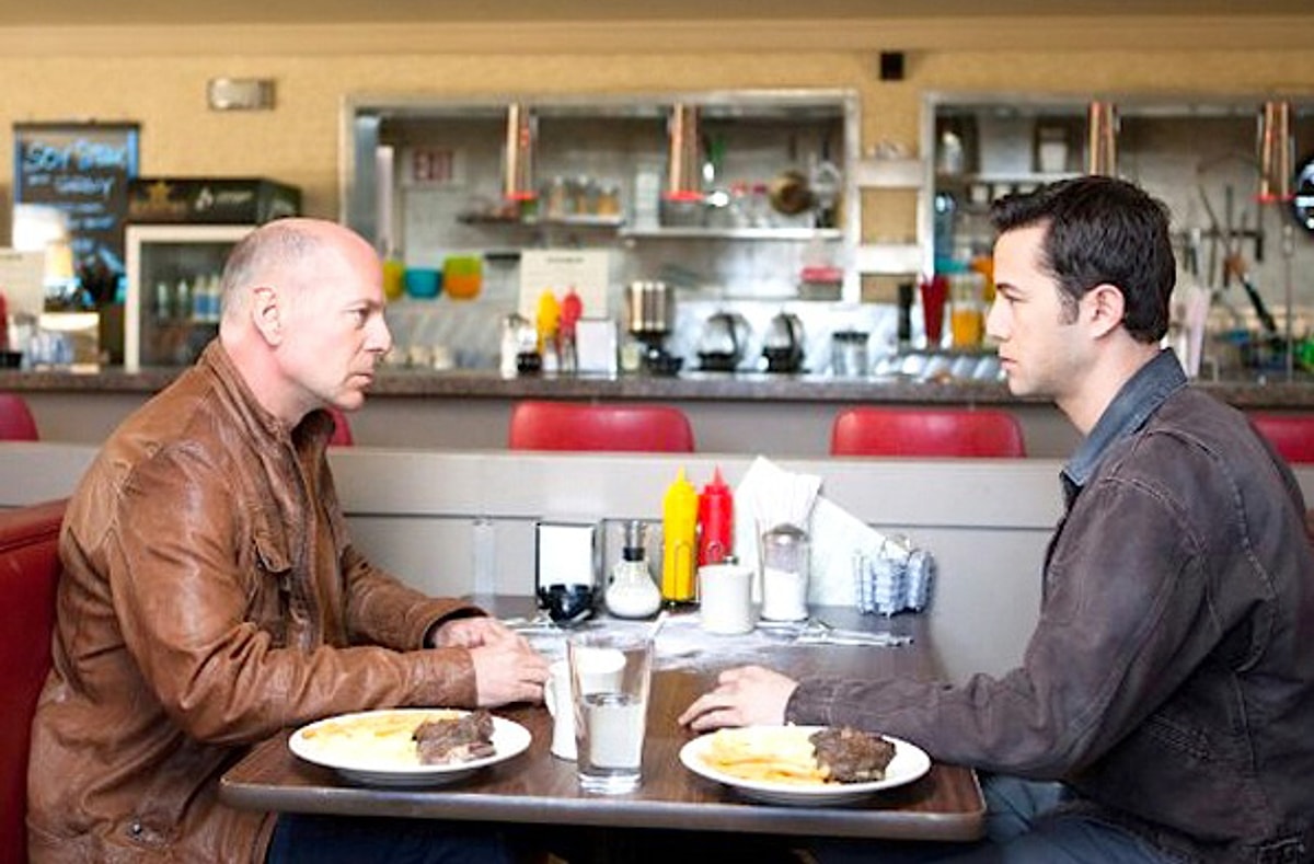 Bruce Willis’ Looper (2012) is Now on Hulu