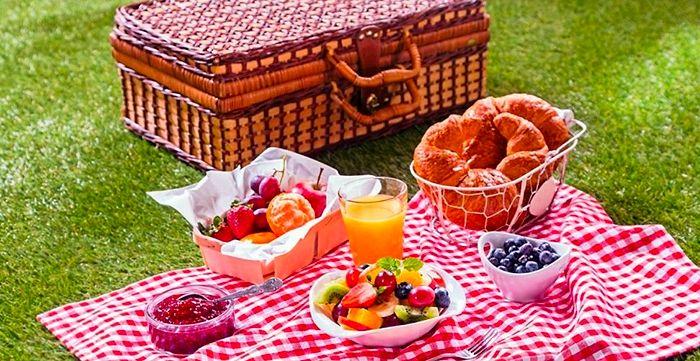 Havalar da Isınmışken Piknik Çantanda Mutlaka Olması Gereken Ürünü Söylüyoruz!