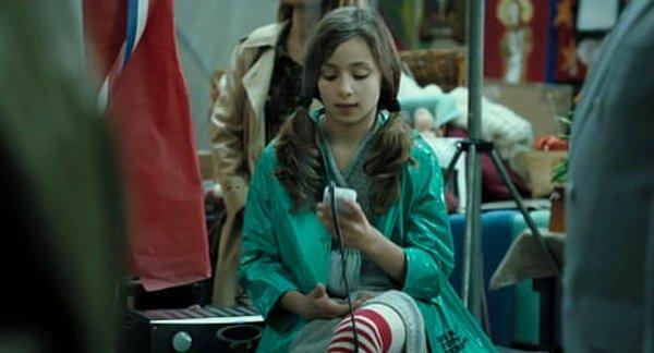 5. 2007 yapımı Mr Bean's Holiday filmindeki küçük kızı, Rowan Atkinson'ın kızı Lily Atkinson oynuyor. Küçük kızın filmdeki adı da Lily'dir.