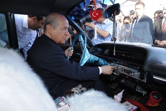 İmamoğlu'ndan Bahçeli'ye Klasik Otomobilli Yanıt: 'Depoyu Kaça Doldurduğunu Açıklasın'