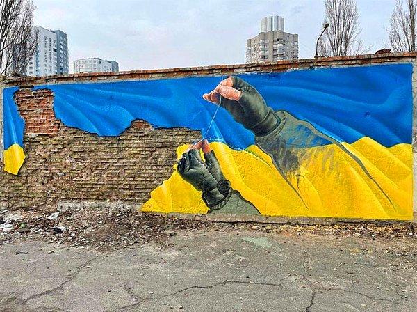 9. Kiev'deki bir duvar resmi. 💙💛