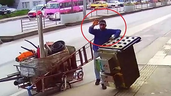 Son 6 Ayda 4 Kez Hırsız Giren İşletmenin Sahibi: 'Adamlar O Kadar Rahat ki Güvenlik Kamerasına El Sallıyorlar'