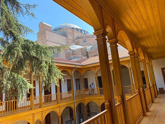 Ayasofya Fatih Medresesi 86 Yıl Sonra Açılıyor! Ayasofya Medresesini Kim Yaptırdı ve Neden Yıkıldı?