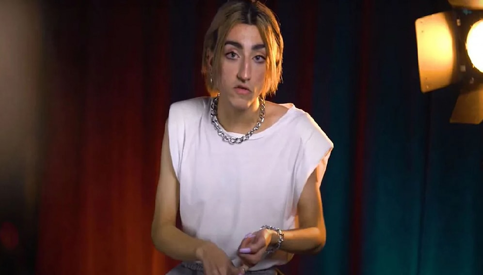 Sosyal Medya Fenomeni Mika Raun, Mini Etekli Pozuyla Olay Oldu!