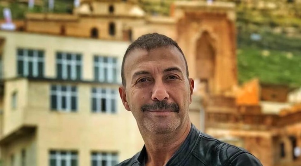 Ünlü Oyuncu Hakan Yılmaz'ın Twitter Paylaşımı Dikkat Çekti: Eve Karşı Vatandaşlık Yorumu!