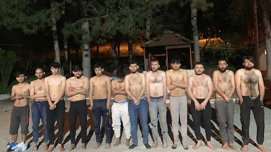 Kırklareli'nde Ormanlık Alanda Yarı Çıplak Halde 84 Göçmen Yakalandı