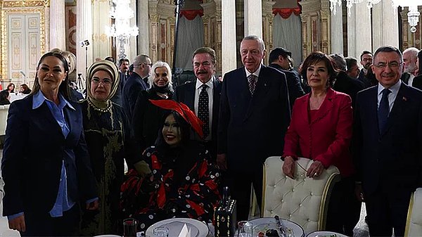 2. Erdoğan'ın iftar yemeğine katılan Merve Özkaynak'ın Atatürk açıklaması gündeme oturdu!