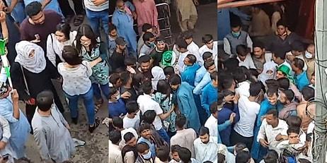 Pakistan'da Meydanda Yürüyen Dört Kadını Sıkıştırıp Taciz Eden Pakistanlı Grubun Kan Donduran Görüntüleri
