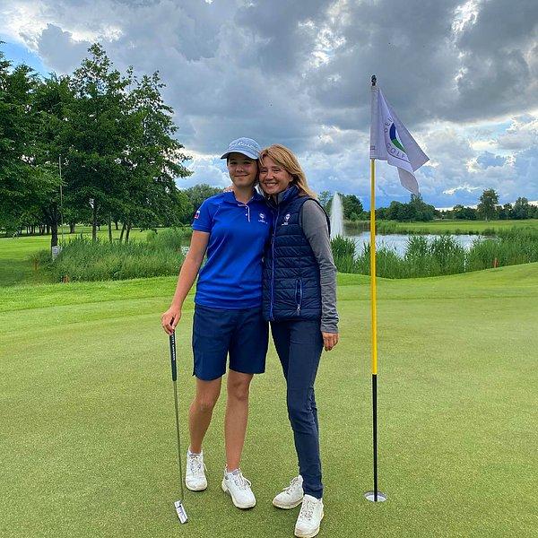 Rus golfçü Marta Silchenko hayatındaki tüm şansını kaldığı otelin spor salonuna giderken kullanmış.