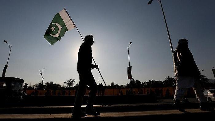İflasa Sürüklenen Pakistan'da Devlet Varlıkları Acil Satılık
