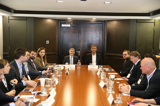 Nebati'nin ABD Toplantıları Baş Döndürdü: JP Morgan Toplantısında Yatırımcılarla Bir Araya Geldi