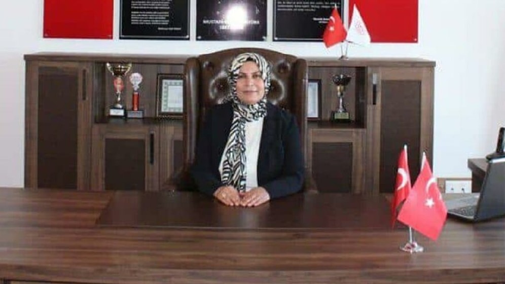 Tesadüfün Böylesi: Eşi AKP’ye Katıldı, İki Hafta Sonra Müdür Oldu