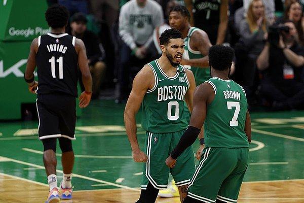 Boston Celtics, Brooklyn Nets karşısında 114-107 galip gelerek seride durumu 2-0 yaptı.