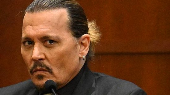 Johnny Depp Kimdir? Eski Eşi Amber Heard ile Gündemden Düşmeyen Johnny Depp Kaç Yaşında, Nereli, Çocuğu Var mı