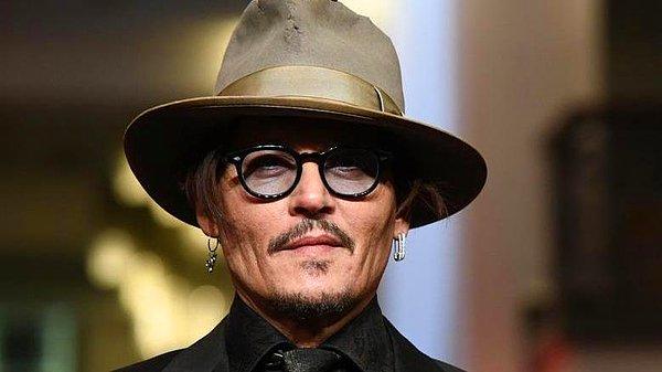 Johnny Depp Kimdir?