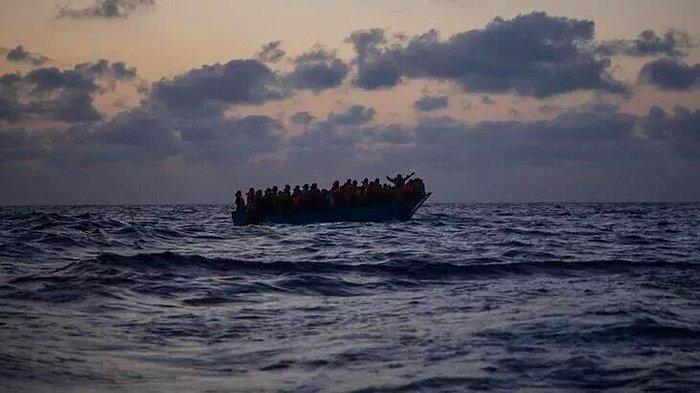 Tunus'ta Göçmenleri Taşıyan Tekne Battı: 17 Kişi Hayatını Kaybetti