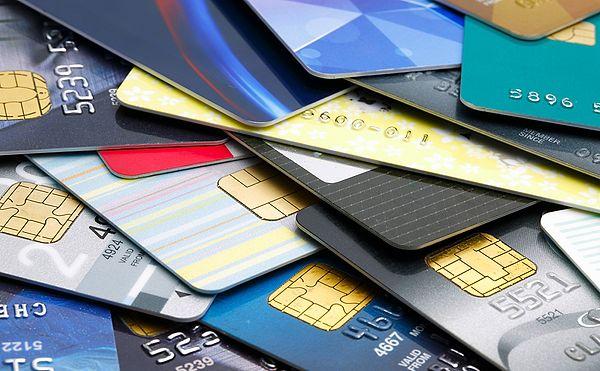 7. Bireysel kredi kartı ve kredilerinin zamanında ödenmesi kredi puanınızın %30'unu etkiliyor.