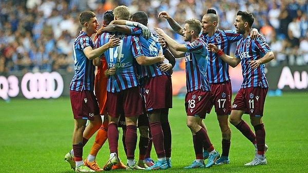 Acaba bu hafta cumartesi günü Trabzonspor şampiyonluğunu ilan edebilecek mi?
