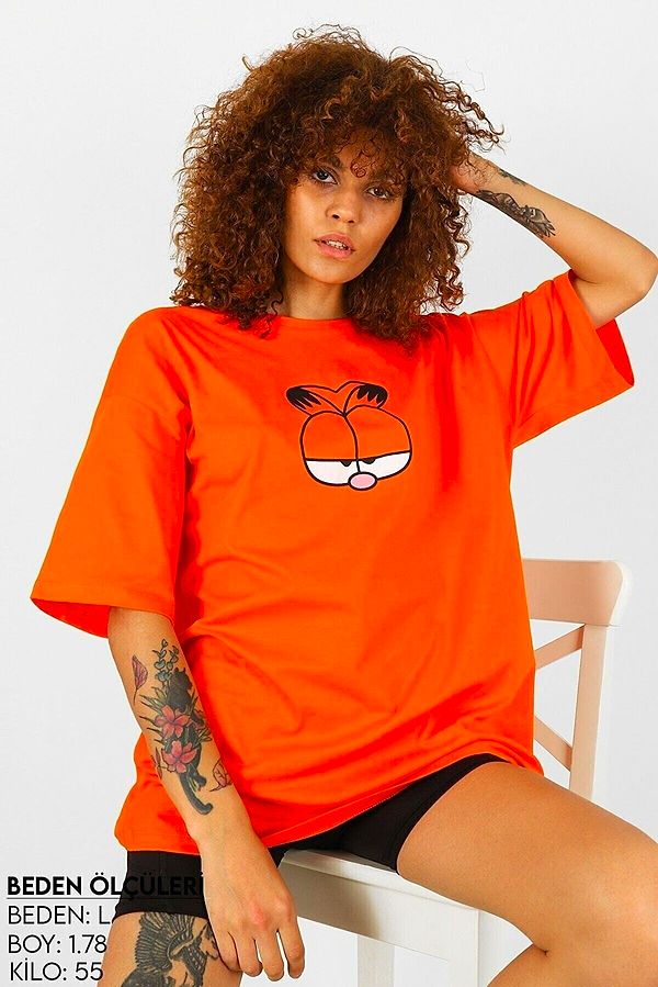 4. Kedi Baskılı Turuncu Oversize Unisex T-shirt