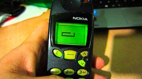 11. Şimdiye kadar yapılmış ilk mobil uygulama 1997'de Nokia 6110'da tanıtılan video oyunu 'Snake'tir.