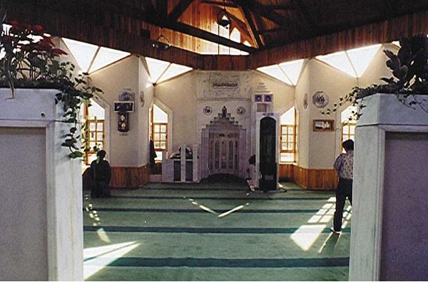 6. Eyüp Yıldız Camii (1996)
