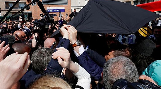 Fransa Cumhurbaşkanı Macron'a Domatesli Saldırı
